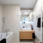 Apartment Ah Sky Park 2c-castle View 25th Floor-parking Bratislava