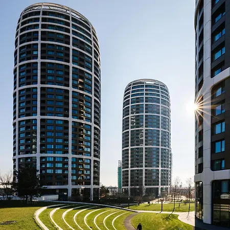 Appartamento Ah Sky Park 2c-castle View 25th Floor-parking *