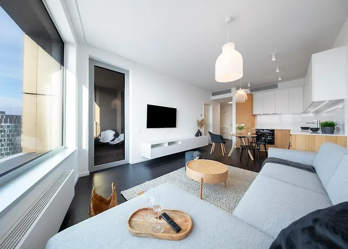 Ah Sky Park 2c-castle View 25th Floor-parking *