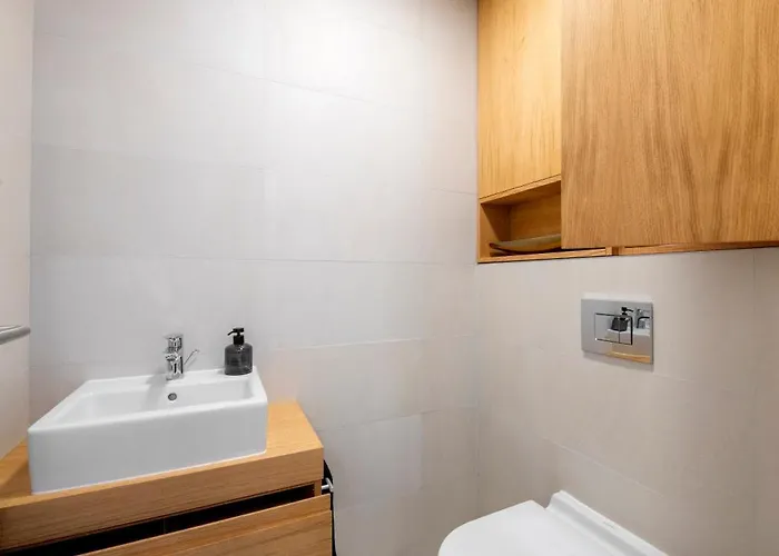 Appartement Ah Sky Park 2c-castle View 25th Floor-parking Bratislava